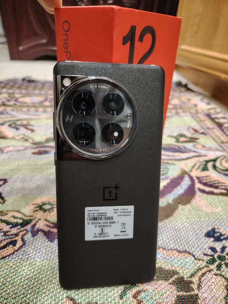 One Plus 12 256gb