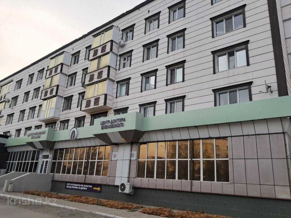 Продажа 3-комнатной квартиры Абая центр 3 этаж