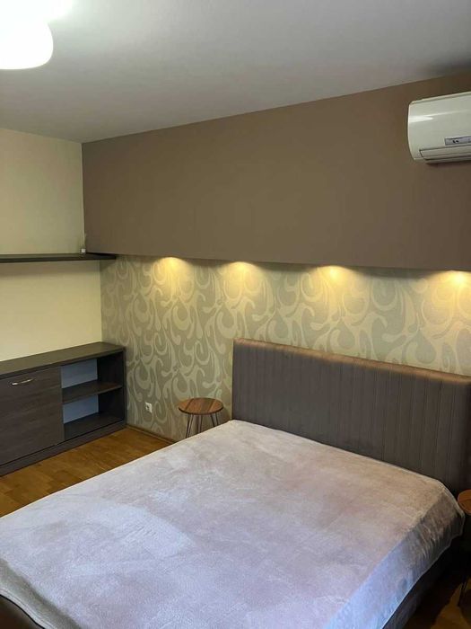 Двустаен имот в Борово