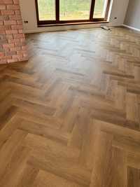 Montaj parchet laminat plinta mdf, spc vinil herringbone experienta