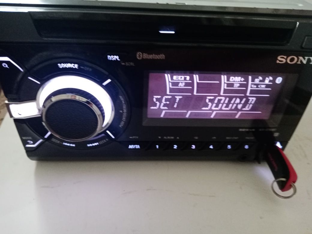 Alpine , Sony ,Erisin,Xtrons 2 din media
