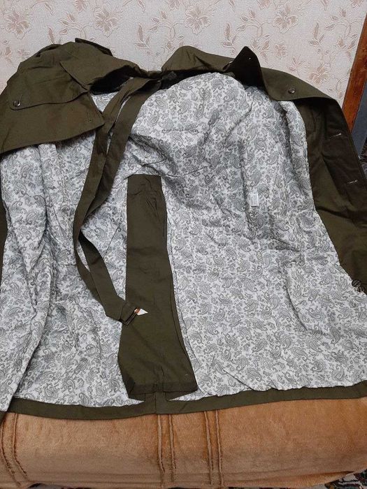 Новый мужской плащ