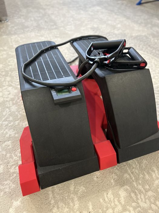 Продам степпер (тренажёр для дома)