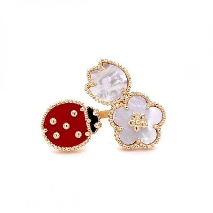 Колиета, Гривни, Обеци, Пръстени Van Cleef & Arpels®