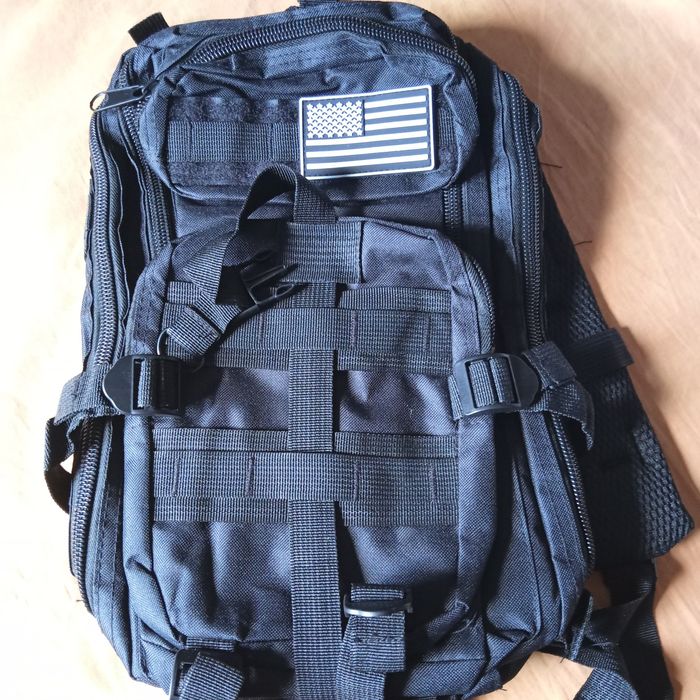 Vând rucsac militar nou, 30 litri preț 50 lei