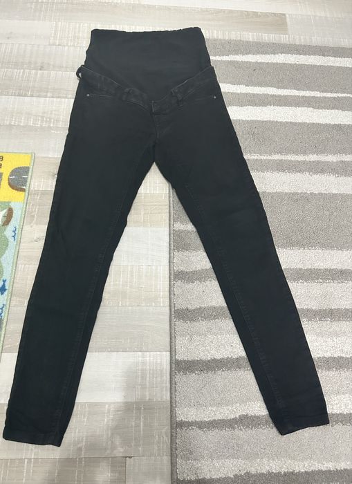 Blugi Negri Gravide C&A marimea 36