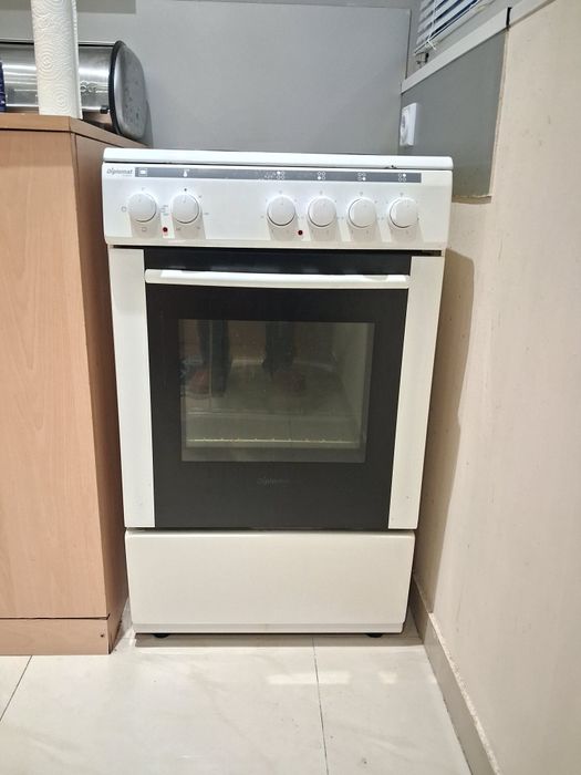 Готварска печка Diplomat DPL-5041FT