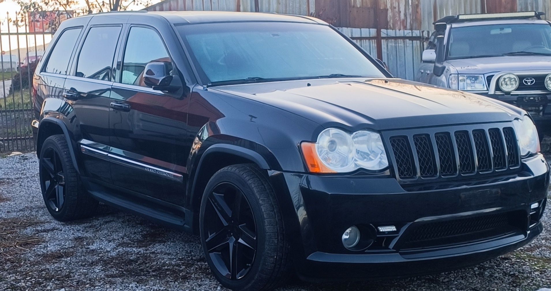 Jeep Grand Cherokee WK 6.1 srt 8 на части!