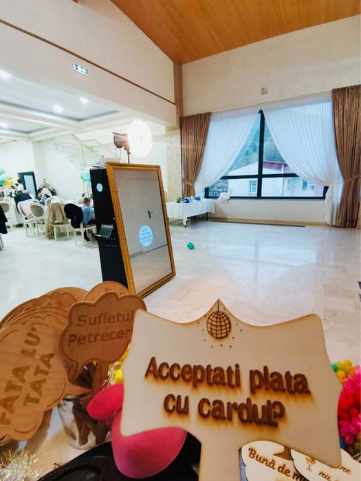 Vand oglinda photobooth si aparat gheata carbonica