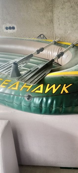 Vând barcă gonflabila