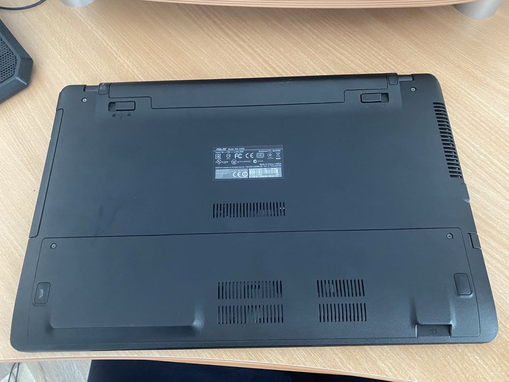 Laptop Asus X550L