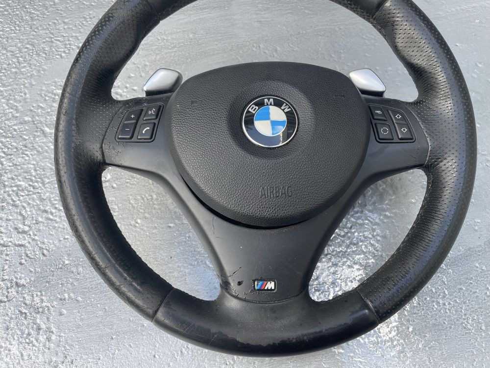 М волан с пера БМВ Е90/ Е91/ Е92 (m volan bmw e90)