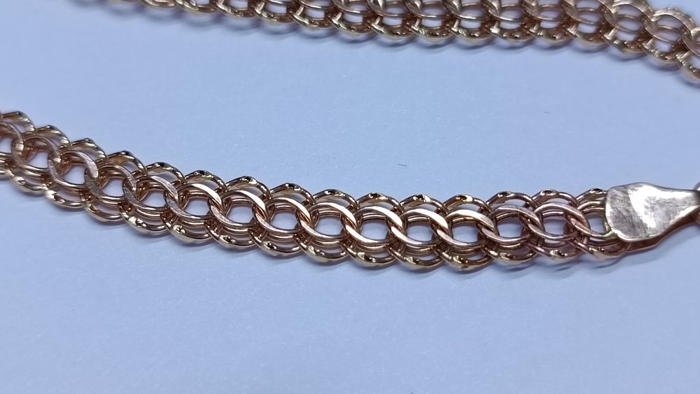 Цепь из красного золота