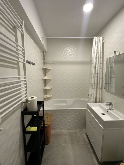 Inchiriez Apartament in Novum Splaiul Independentei de la 01 decembrie