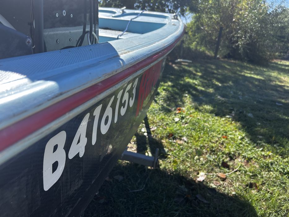 Barca si piridoc de vanzare