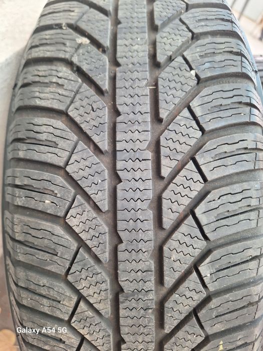 2бр 195/65/15 Semperit