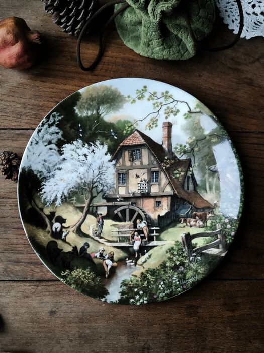 Чинии за стена  Coalport 8 броя