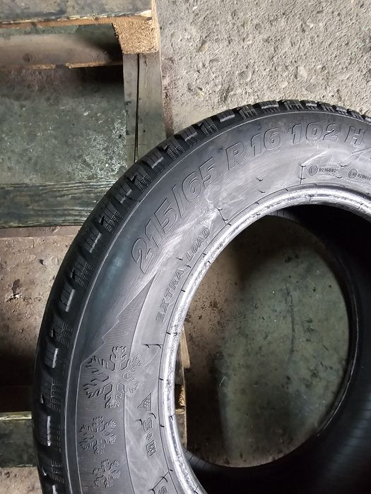4 anvelope iarna 215 65 16 Sebring 7mm