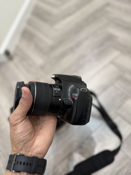 CANON фотоаппарат Rebel T3