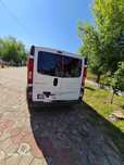 Renault  trafic.