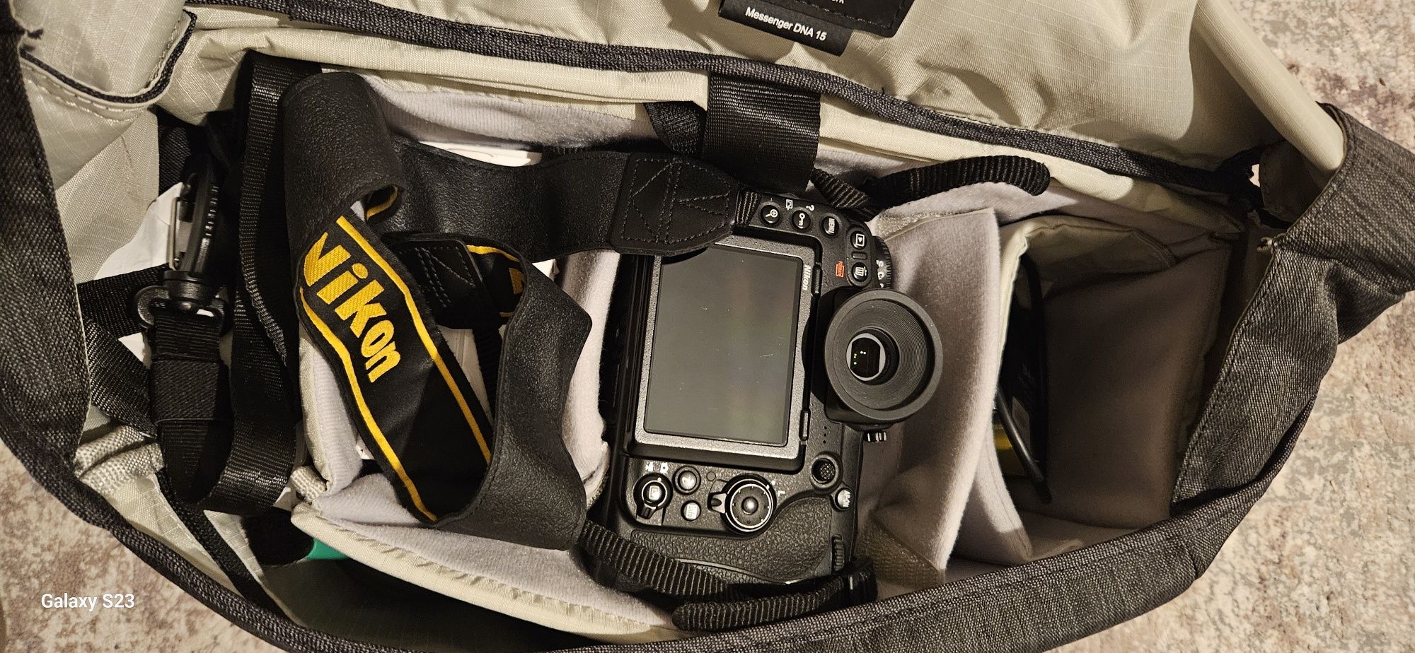 Фотоапарат Nikon d500 Цената е за целия комплект.