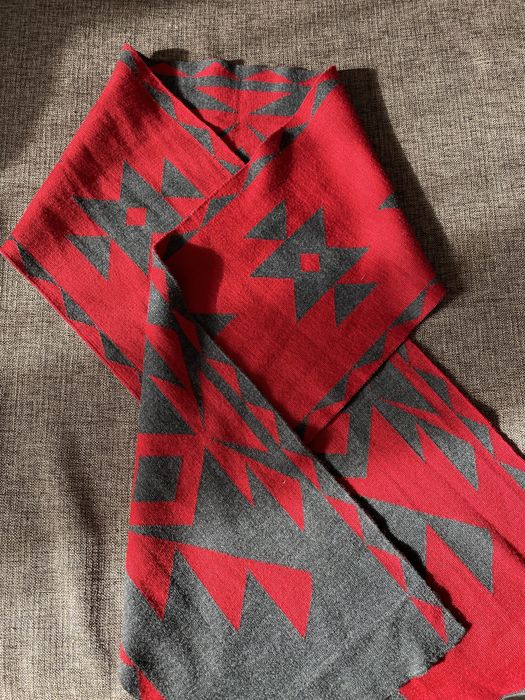 Шал с шевици от vezba.bg