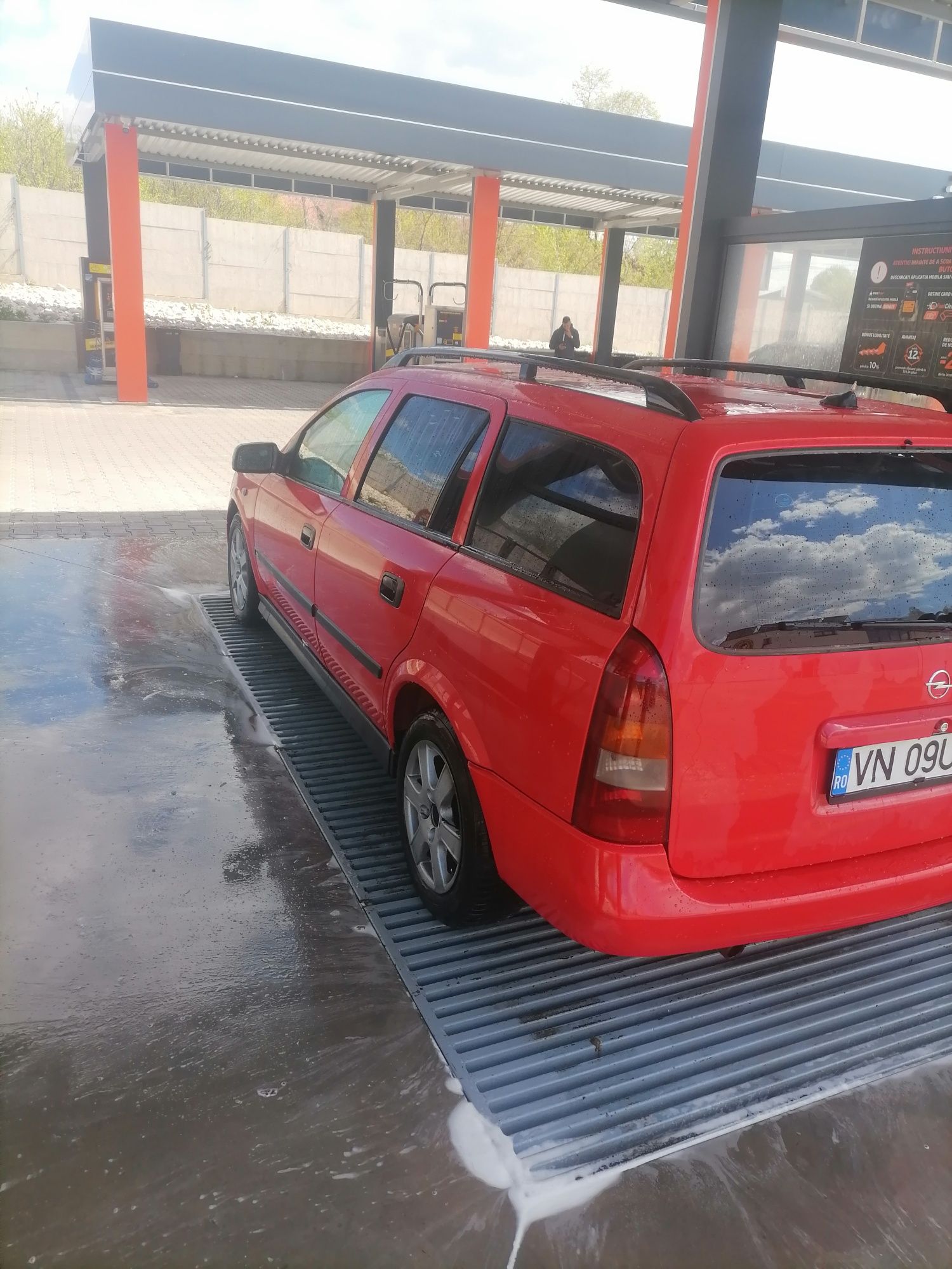 Vând astra g 1.6 16 valve taxe la zi