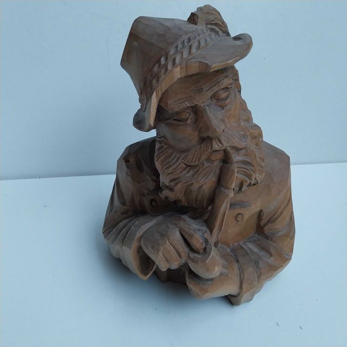 НАЙ ДОБРАТА ОФЕРТА Стара немска дървена фигура дърворезба