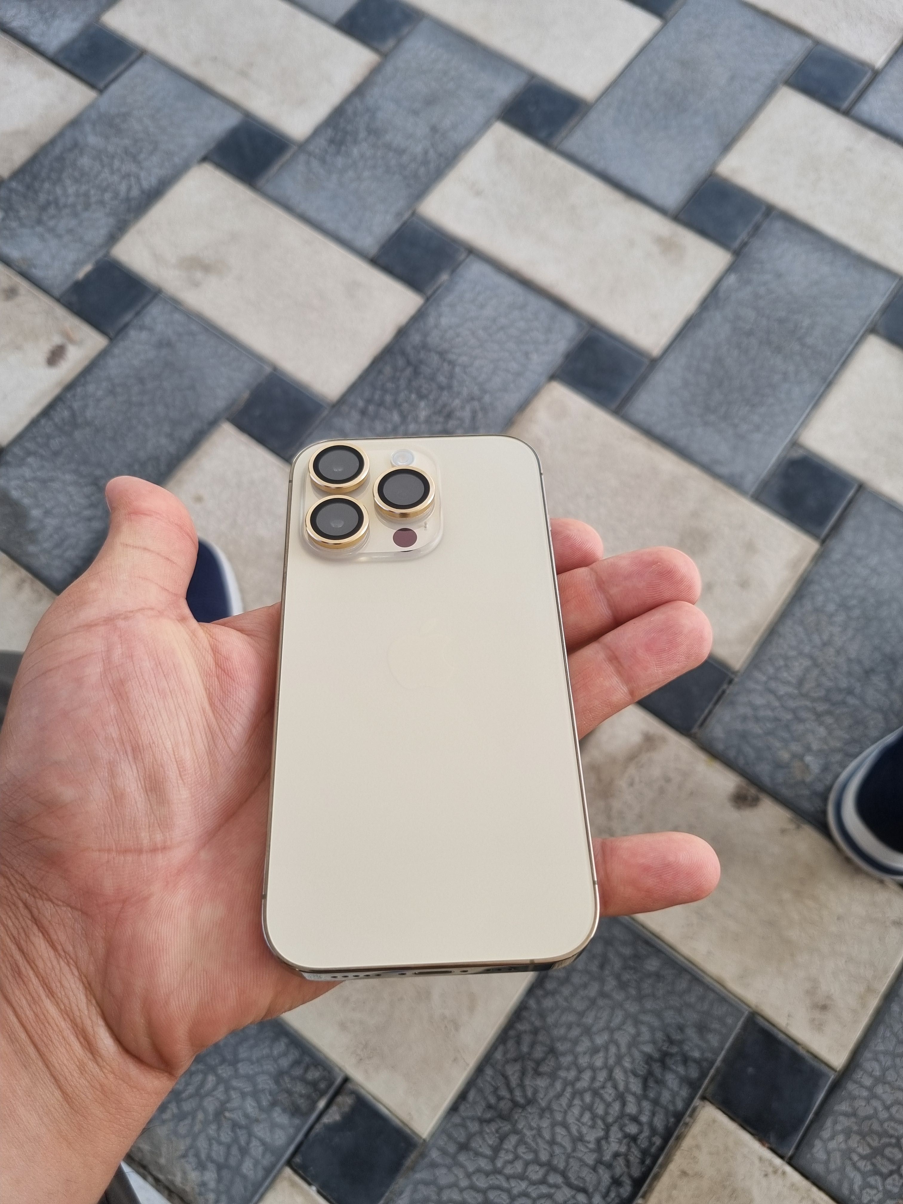 iPhone 14 pro 256gb