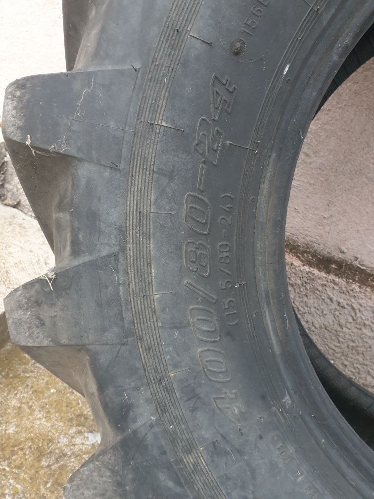 Предна Гума за трактор dunlop 24"