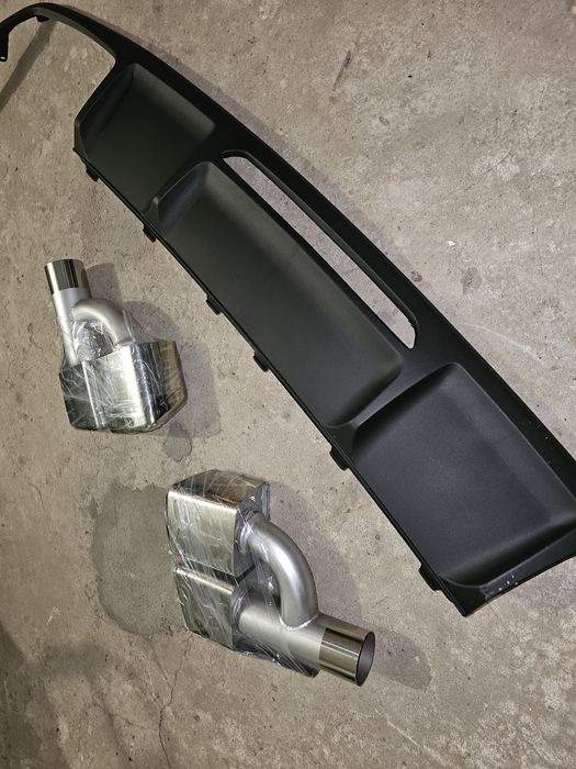 W218 C218 X218 дифузьор с накрайници  спойлер багажник стоп мъгла