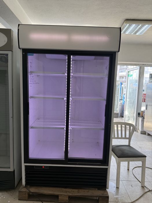 Двойна хладилна витрина Frigoglass