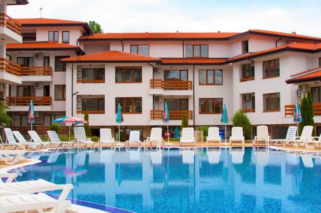 Продава се Двустаен апартамент в с. Кошарица, Област Бургас - 63 кв.м за 1110 €/кв.м - Снимка #11