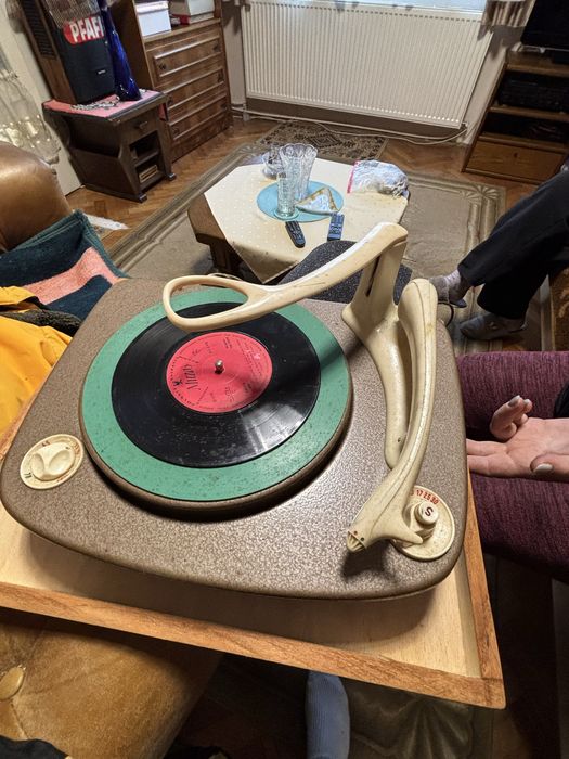 Pick up functional semiautomat de colectie