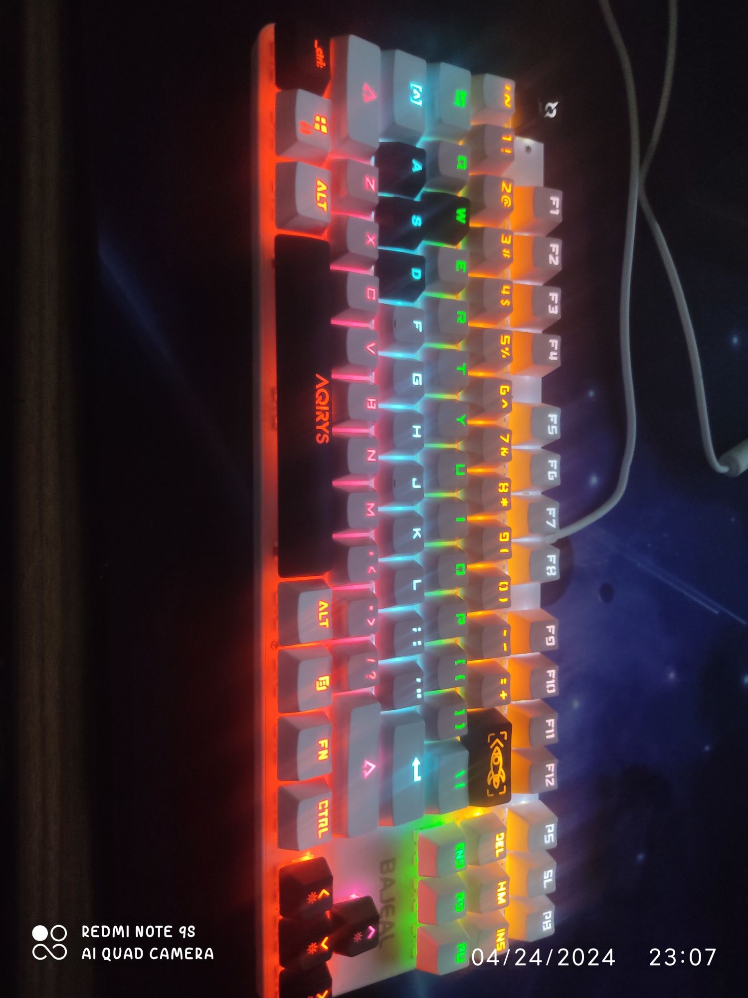 tastatura mecanica BAJEAL switch-uri albastre.
