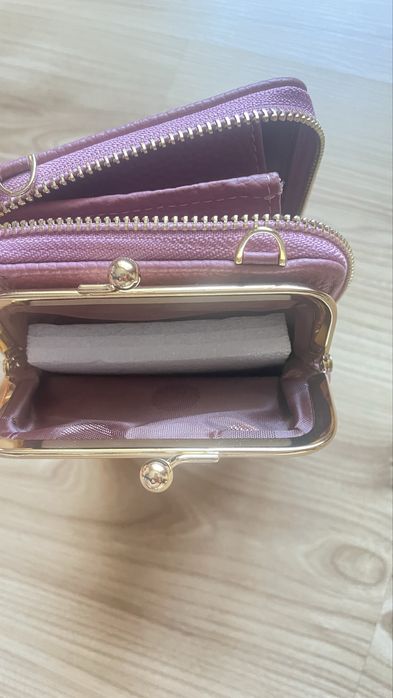 Дамско портмоне ново топ състояние