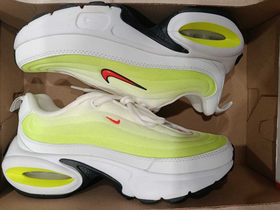 Nike - Air Max Portal номер 37.5,40 дамски Оригинал Код 5073