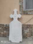 Vând Cruci beton
