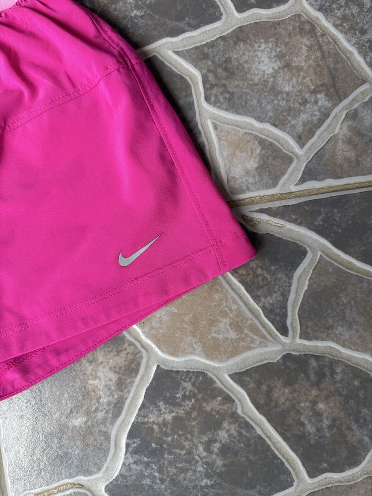 Дамски къси гащи Nike