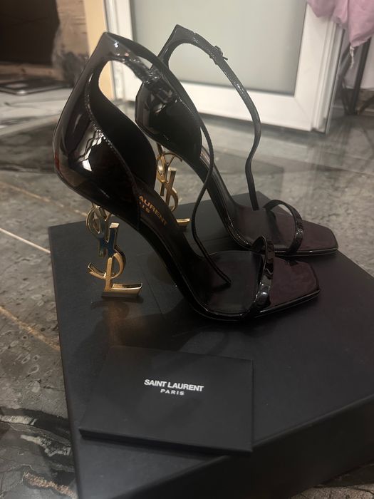 Оригинални токчета Saint Laurent