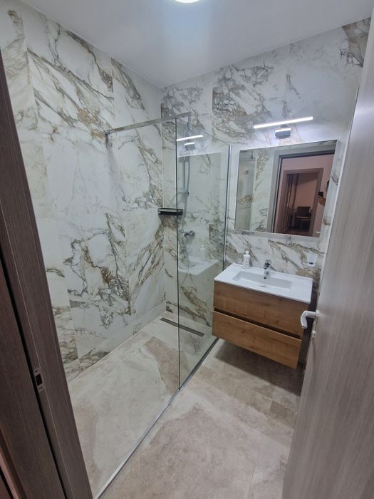 Inchiriez apartament 2cam,Cartierul Solar faza 6,bloc D2,et1,totul nou