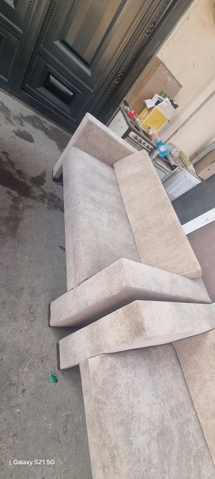 Срочно продам 2 диванчик