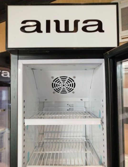 Витринный холодильник Aiwa
