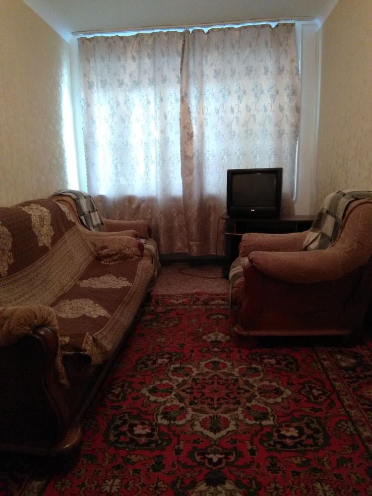 Сдаем 1 ком квартиры посуточно по центру Уральска