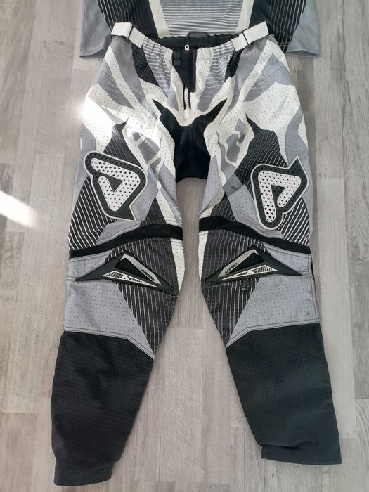 Мото. Крос. Екип