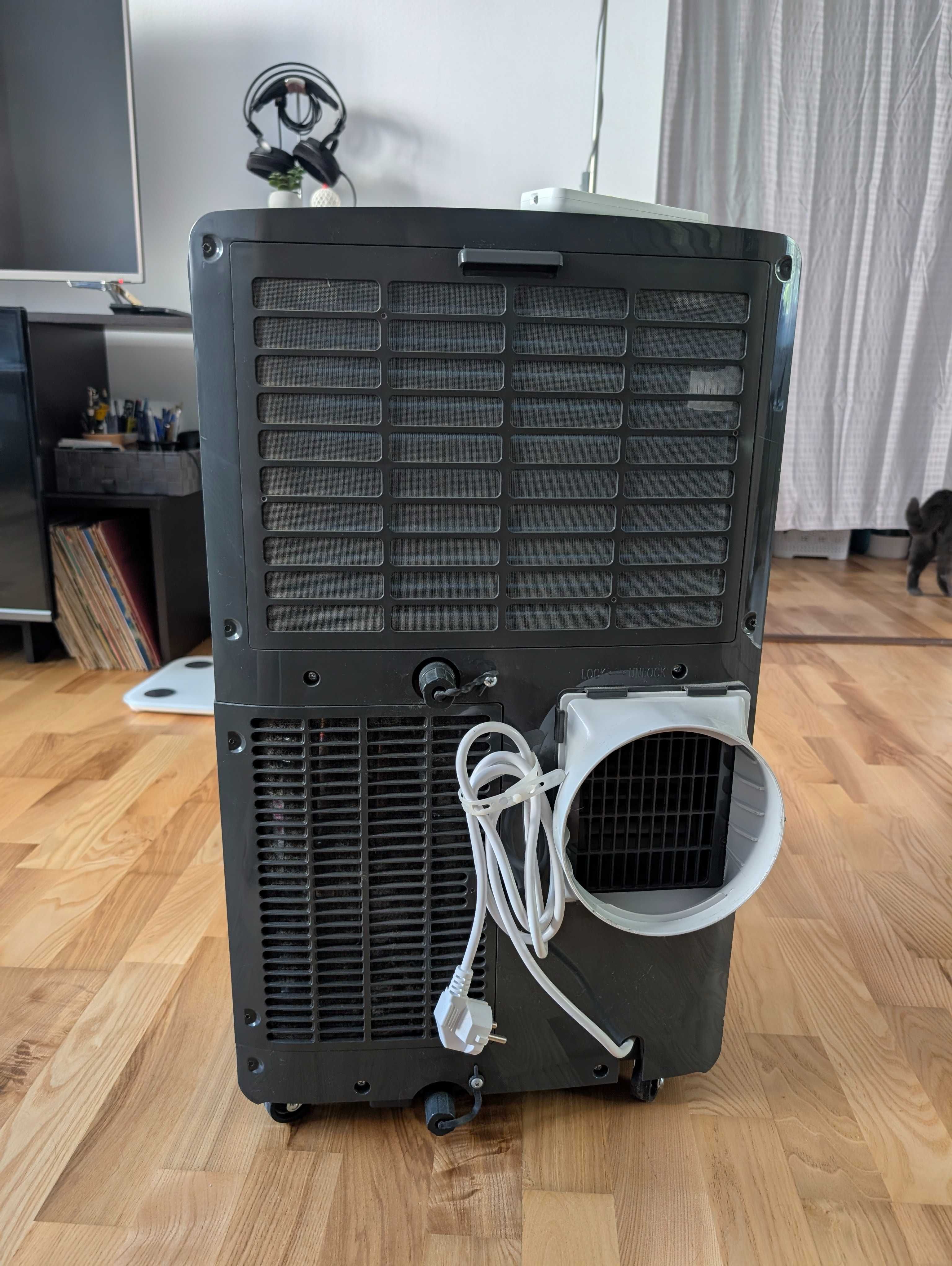 Aer conditionat Portabil Hisense 9000 BTU APH09