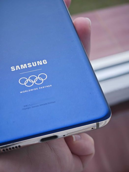 Smartphone Editie speciala Samsung Galaxy S21 5G Olympic Edition