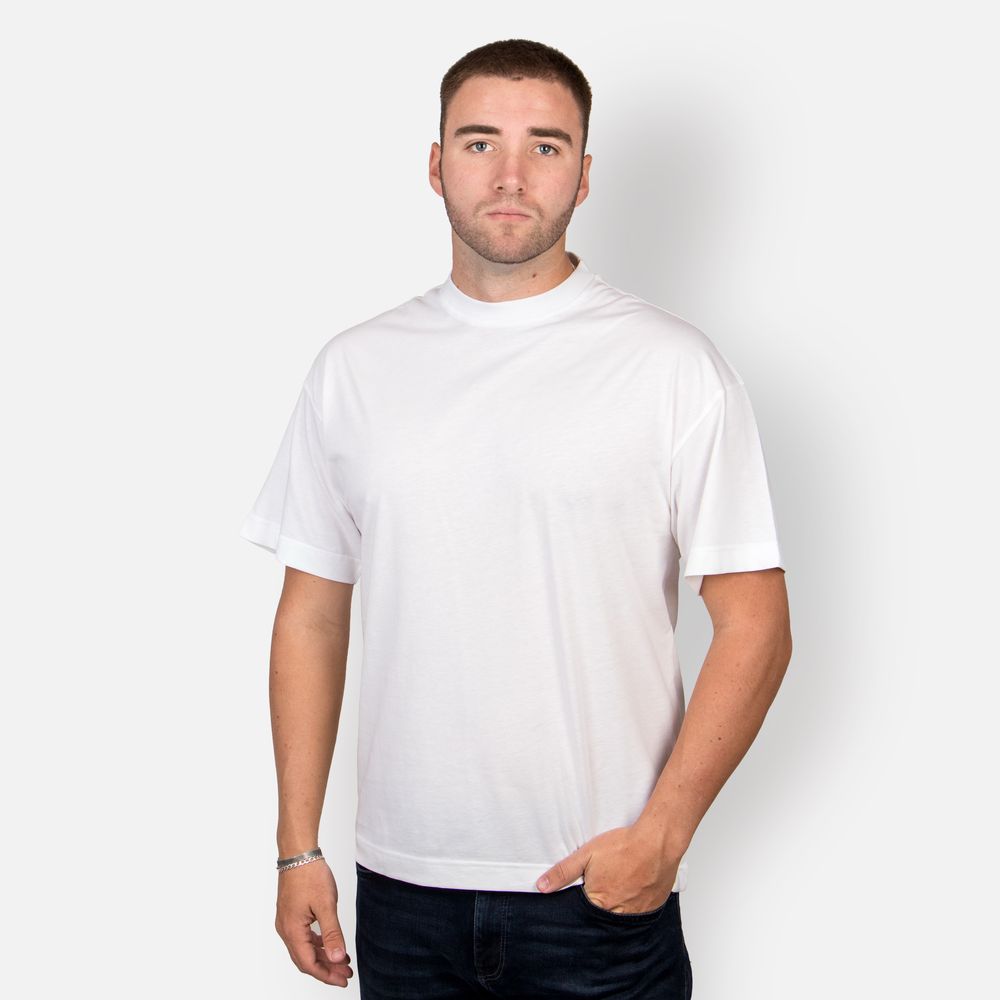 Бяла Oversize тениска