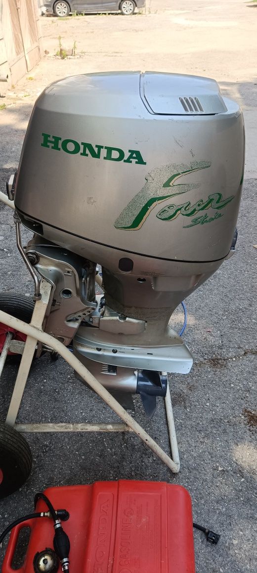 Honda bf40  къс ботуш