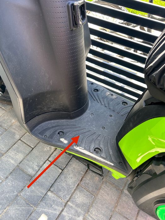 Scuter Silance Seat aparatoare noroi si podea